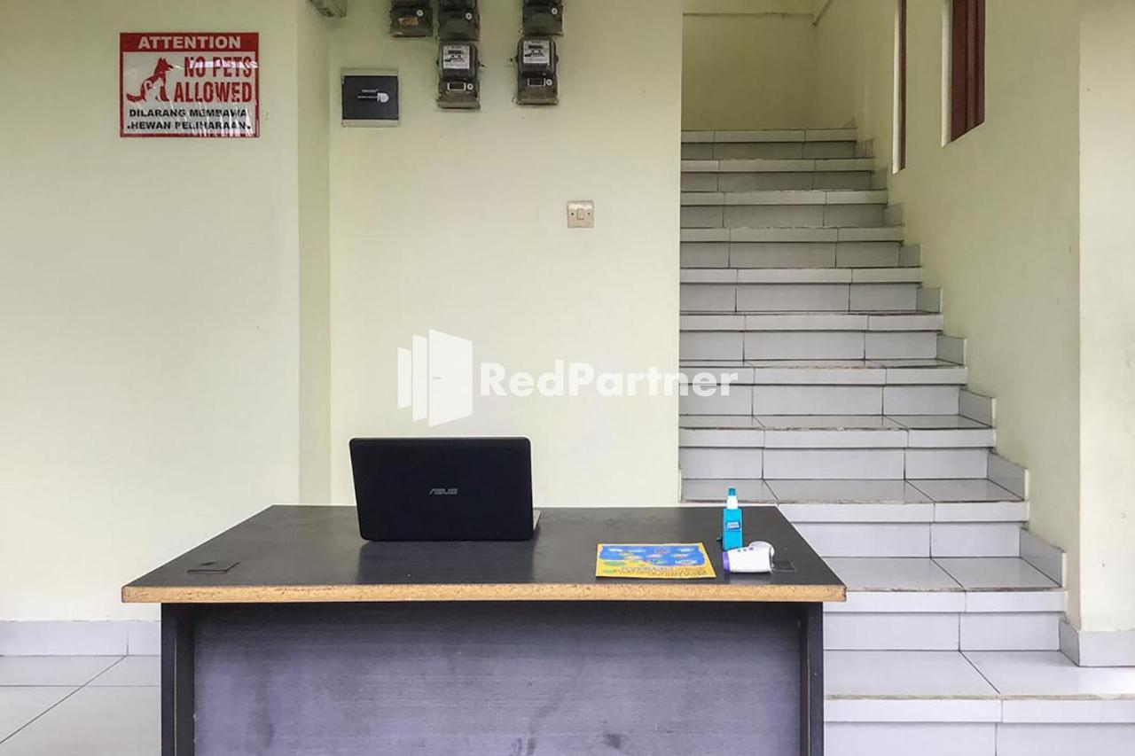 Pondok Mesari Redpartner Near Legian Beach Esterno foto