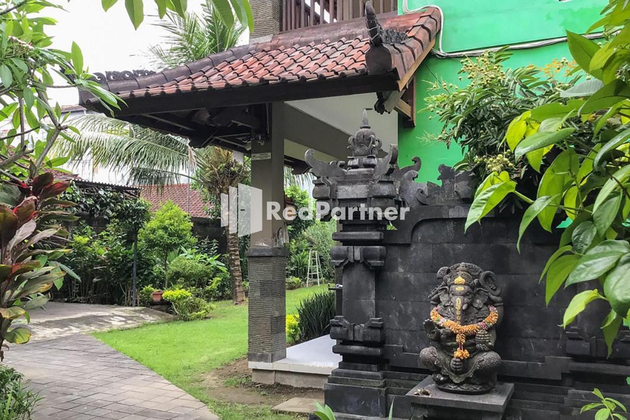 Pondok Mesari Redpartner Near Legian Beach Esterno foto