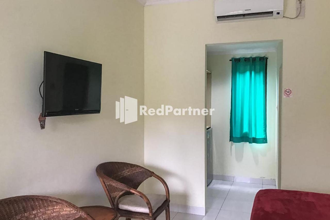 Pondok Mesari Redpartner Near Legian Beach Esterno foto